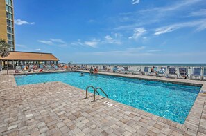 Sands Ocean Club | Community Pool | Beach Access