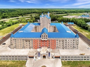 The Grand Castle Apartments