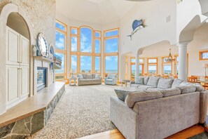 Surf or Sound Realty - 954 - Nautilus - Great Room -1