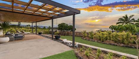 Ocean view from the front lanai