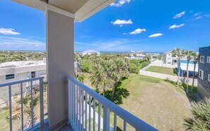 Balcony views to ocean