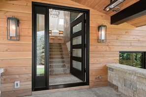 Heated front entry 