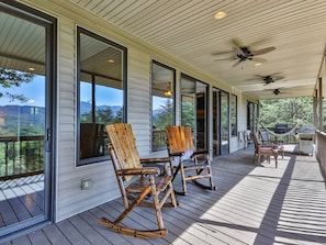 Spacious Covered Porch