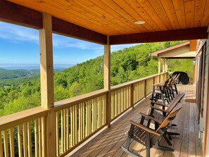 Upper Deck
