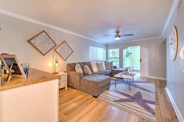 full size sectional with double chaise loungers