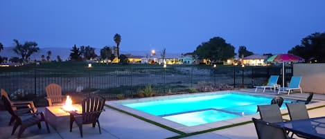 Backyard, Swimming pool, View