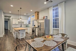 Dining Area | Newly Renovated | Air Conditioning