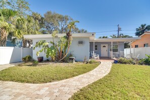 Exterior | Patio | Yard