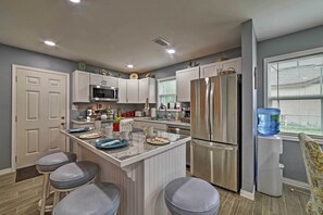 Kitchen | Fully Equipped | Stainless Steel Appliances