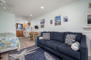 Living and Sleeping Area