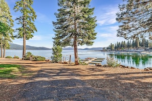 Docks are available for use from May 1st to Sept 30th.