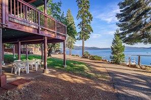 Cabin 11 with a view.