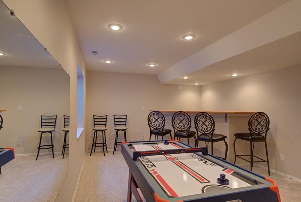 Game room