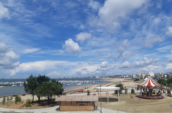 Vista a la playa o el mar