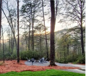 Secluded, Foggy Mountain Views