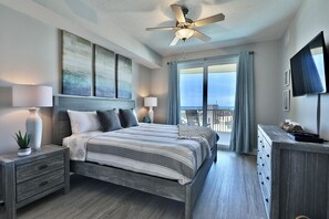 King size bed in the master bedroom.