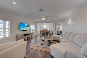Living Area - Spacious living area