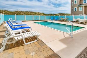 Surf-or-Sound-Realty-957-Coral-Breeze-Pool-4