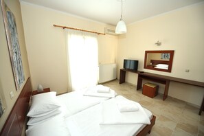 Platakia-Blu-Apt1-01 (4)