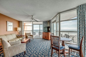 Spacious living room