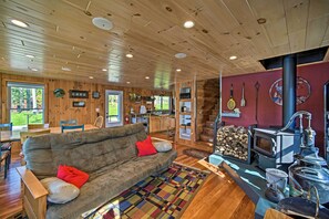 Living Room | Radiant Floor Heating | Air Conditioning