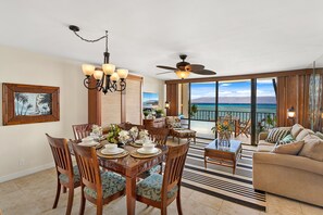 Valley Isle 208 dining area 1