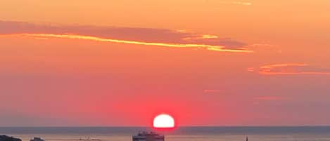 Sunrise above Sainte-Maxime