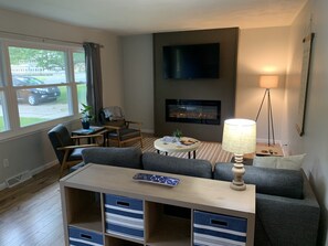 Smart TV and plenty of room to relax in the living room