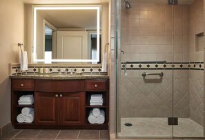 lasvs-hi-res-suite-bathroom