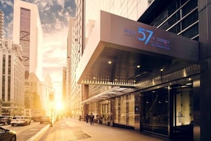 West 57th Street by Hilton Club_3.jpg