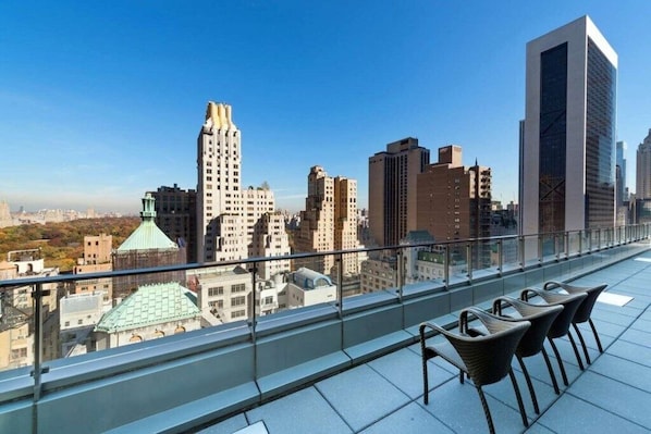 West 57th Street by Hilton Club_1.jpg