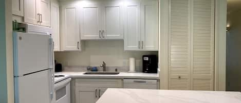 Newly Remodeled Kitchen