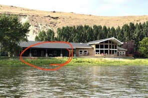 Another photo from exterior.
Guest house circled in red