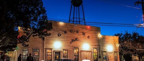 Make First Call @ Gruene Hall!