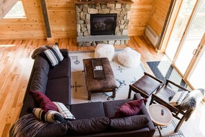 Living room with cathedral ceilings 