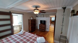 Bedroom #1:  King, ceiling fan, noise maker, ROKU TV