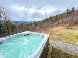 Hot tub