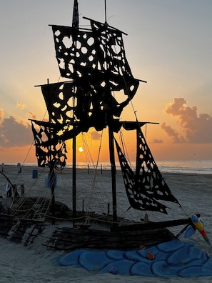 Strand