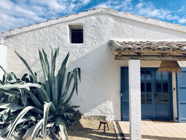 Exterior detail