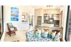 2nd Floor Master Suite
