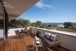 6 The Bay, Coldingham - the balcony is front-facing allowing for spectacular sea views