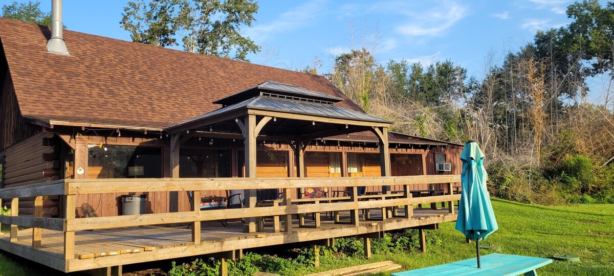 Back deck facing the water