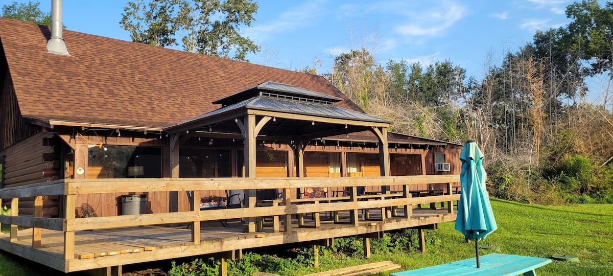 Back deck facing the water