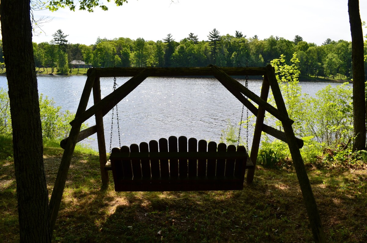 Waterfront Cabin! Menominee River / Marinette County / Wausaukee / Wallace
