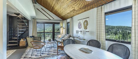 Living room - Main living space with mountain views, deck and Queen pullout sofa bed.