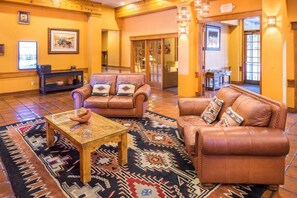 Stylish lobby with 24/7 front desk available