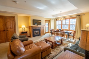 "Chair","Furniture","Living Room","Room","Indoors"