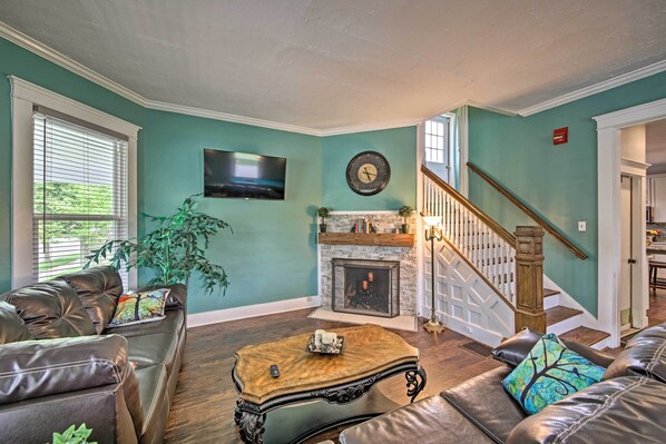 Noblesville Vacation Rental | 4BR | 2BA | 2,238 Sq Ft | 2 Stories