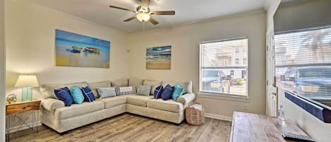 South Padre Island Vacation Rental | 2BR | 2BA | 950 Sq Ft | Ground-Floor Condo