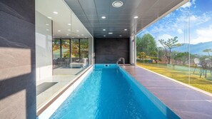 Utomhuspool